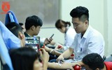 Cộng đồng liên tục đến Viện Huyết học hiến máu mong cứu người