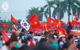 Mỹ Đình rực đỏ chào đón đoàn thể thao Việt Nam