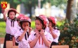 Học sinh Hà Nội thích thú khi được thực hành kiến thức an toàn giao thông