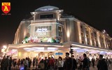Biển người đổ về Hồ Gươm hân hoan đón năm mới 2020