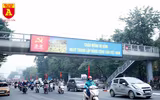 Hà Nội đỏ rực cờ hoa mừng Đảng mừng Xuân Canh Tý