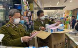 Nhiều nơi tranh thủ tăng giá, nhưng vẫn có điểm phát miễn phí khẩu trang