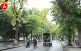 Công an Hà Nội tăng cường kiểm soát người ra đường, thực hiện nghiêm cách ly xã hội phòng ngừa Covid-19