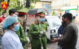 Công an Hà Nội tăng cường kiểm soát người ra đường, thực hiện nghiêm cách ly xã hội phòng ngừa Covid-19
