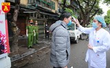 Công an Hà Nội tăng cường kiểm soát người ra đường, thực hiện nghiêm cách ly xã hội phòng ngừa Covid-19