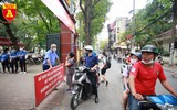 Học sinh Hà Nội háo hức đi học sau những ngày nghỉ dài