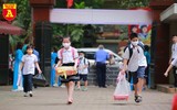 Học sinh Hà Nội háo hức đi học sau những ngày nghỉ dài