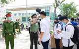 Hình ảnh đẹp của Công an Thủ đô trong kỳ thi THPT 2020