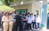 Hình ảnh đẹp của Công an Thủ đô trong kỳ thi THPT 2020