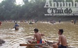 Hà Nội: Cả làng xuống sông đánh dậm
