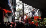 Hà Nội: Cháy lớn cửa hàng phụ tùng ô tô trên phố Lạc Nghiệp