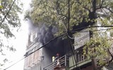Hà Nội: Cháy lớn cửa hàng phụ tùng ô tô trên phố Lạc Nghiệp