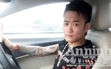 Thanh niên xăm trổ giấu hàng trong hốc nắp bình xăng ôtô và hộp wifi