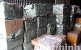 Ảnh: 14.000 sản phẩm phụ kiện điện thoại Samsung, iPhone, Oppo không rõ nguồn gốc