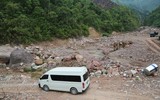 Tuổi trẻ Công an Thủ đô tham gia trồng 10.000 cây xanh ở mảnh đất dữ