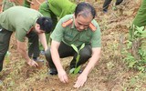 Tuổi trẻ Công an Thủ đô tham gia trồng 10.000 cây xanh ở mảnh đất dữ