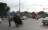 [Ảnh] Lực lượng Công an tăng cường tại khu vực bến xe phục vụ nghỉ 2-9