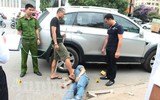 [Ảnh] Nhóm đối tượng đã hành hung người đàn ông đi ôtô dẫn đến tử vong