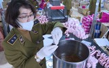 [Ảnh] Cận cảnh số lượng lớn mỹ phẩm có dấu hiệu vi phạm bị thu giữ tại Hà Nội
