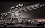 Siêu súng kết hợp giữa hai khẩu súng trường nổi tiếng nhất thế giói AK-47 của Nga và M-16 của Mỹ