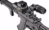 Siêu súng kết hợp giữa hai khẩu súng trường nổi tiếng nhất thế giói AK-47 của Nga và M-16 của Mỹ