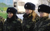 Vẻ đẹp mê hoặc lòng người của nữ binh sĩ Ukraine