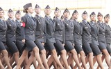 Ngắm vẻ đẹp lạnh lùng chết người của các nữ binh sĩ đến từ xứ Bạch Dương