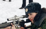 Vẻ đẹp mê hoặc lòng người của nữ binh sĩ Ukraine