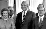 Vĩnh biệt ông Helmut Kohl - người phá đổ bức tường Berlin để tạo nên nước Đức hiện đại