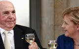 Vĩnh biệt ông Helmut Kohl - người phá đổ bức tường Berlin để tạo nên nước Đức hiện đại