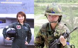Vẻ đẹp e thẹn duyên dáng của nữ binh sĩ Nhật Bản