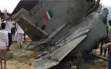 Cận cảnh tiêm kích cánh cụp cánh xòe MiG-23 của Ấn Độ vừa bị rơi cháy rụi