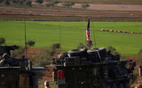 Mỹ bất ngờ triển khai vũ khí cực mạnh tới Syria, khiến Nga lo lắng (2)