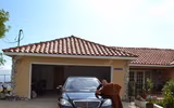 Hình ảnh nhà sư ăn chơi khét tiếng nhất hành tinh sắp bị dẫn độ về Thái Lan từ Mỹ