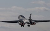 Khi người Mỹ đem siêu pháo đài bay B-1B trút bom diệt khủng bố IS