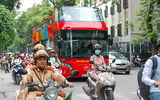 Xe buýt 2 tầng, viễn cảnh tươi sáng cho người dân thưởng ngoạn và đi lại trở nên xa vời