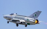 Tiêm kích F-7 bản sao MiG-21 của Trung Quốc trở thành 