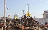 Đòn đánh kinh hoàng khiến khủng bố IS bỏ cả đại bản doanh chạy trốn tại Raqqa