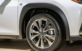 [ẢNH] Lexus UX 2019, dòng xe sang đáng mơ ước đã tới Đông Nam Á