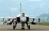 [ẢNH] Chiến đấu cơ vừa rơi mạnh hơn cả J-10 Trung Quốc, khiến MiG-29 Nga và F-16 Mỹ nể phục