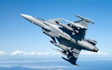[ẢNH] Chiến đấu cơ vừa rơi mạnh hơn cả J-10 Trung Quốc, khiến MiG-29 Nga và F-16 Mỹ nể phục