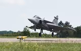[ẢNH] Chiến đấu cơ vừa rơi mạnh hơn cả J-10 Trung Quốc, khiến MiG-29 Nga và F-16 Mỹ nể phục