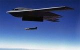 [ẢNH] Mỹ đem pháo đài bay B-1B và siêu tên lửa hành trình tới sát Syria, tình huống cực nguy cấp?