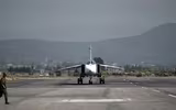 [ẢNH] Nga bất ngờ không kích dữ dội phiến quân tại Syria, bước đi cao cơ trước sự ngỡ ngàng của Mỹ