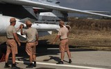 [ẢNH] Nga bất ngờ không kích dữ dội phiến quân tại Syria, bước đi cao cơ trước sự ngỡ ngàng của Mỹ