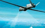 [ẢNH] Đại bàng xám Mỹ đắt gấp hai lần Su-35 Nga bị ngã sấp mặt trên đường băng