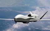 [ẢNH] Đại bàng xám Mỹ đắt gấp hai lần Su-35 Nga bị ngã sấp mặt trên đường băng