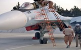 [ẢNH] Phá thế bủa vây của Mỹ vào Syria, Nga ném bom dữ dội liên tục 72 giờ vào khủng bố