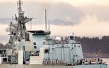 [ẢNH] Chiến hạm Canada diễn tập cùng Việt Nam trên biển Đông, động thái nhỏ ý nghĩa lớn