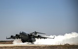 [ẢNH] Máy bay khổng lồ C-17 hạ cánh xuống TP.HCM, bước đột phá của quân đội Việt Nam ra thế giới